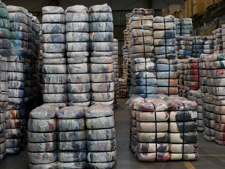 Ropa americana usada por pacas sales